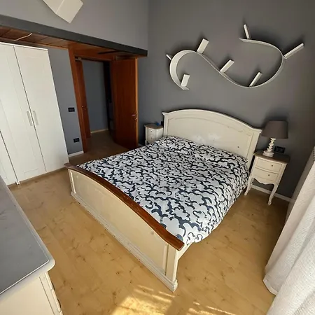 Redhouse - Trendy Modern Open Space Con Box Vicino Leolandia E Autostrada Milano アパート