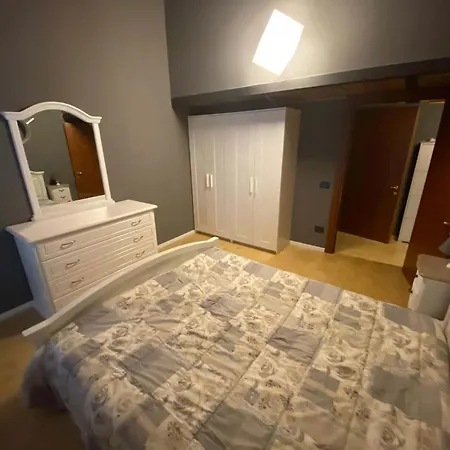 Redhouse - Trendy Modern Open Space Con Box Vicino Leolandia E Autostrada Milano Διαμέρισμα *